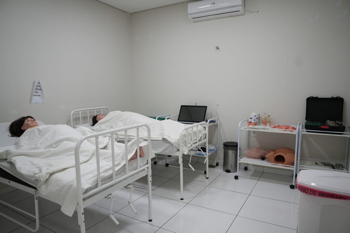 Sala de simulação clínica da UNISUD